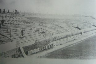 Co ascenso a Primeira, reformouse o estadio