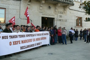 Ao terminar a manifestación, diante da Casa do Concello / Imaxes: CIG