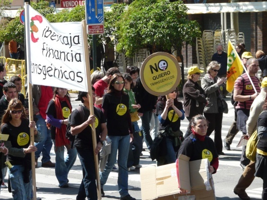 Marcha contra os transxénicos